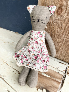 Violet the Cat - Red Vintage Floral