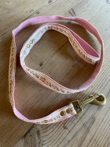 Walk in Style Floral Leash - Pink Floral