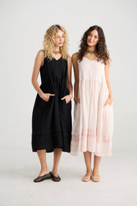 Cassandra Linen and Lace dress. Powder Pink