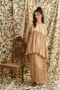 Desert Rose Linen & lace skirt. Ebony