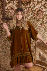 Florentine velvet coat dress. Russet Gold.